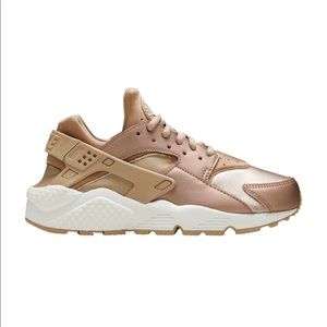 rose nike huarache